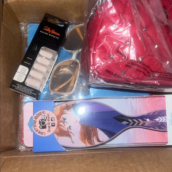 Mystery Resellers Box NWT - Picture 3 of 14